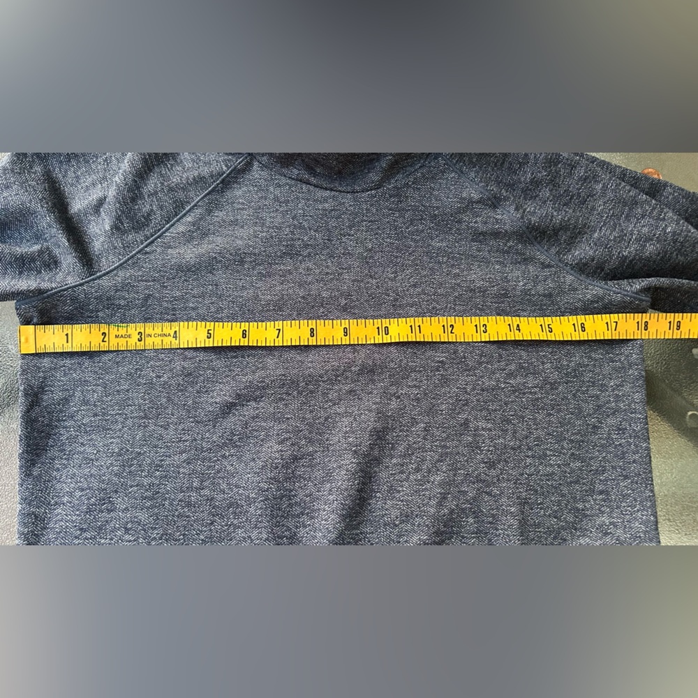 Prana Herringbone Patterned Gray Zawn Top - image 7